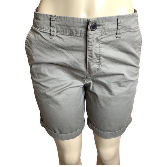 Old Navy Shorts Size 6 Tall (Preowned) - Picture 1 of 7